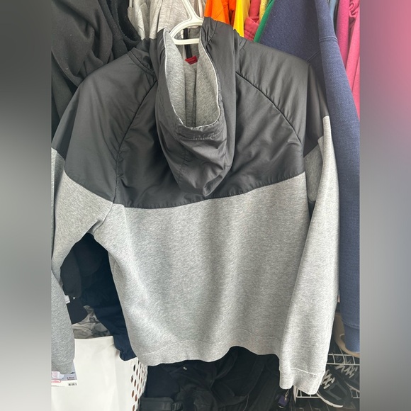 Nike windbreaker - Picture 2 of 2